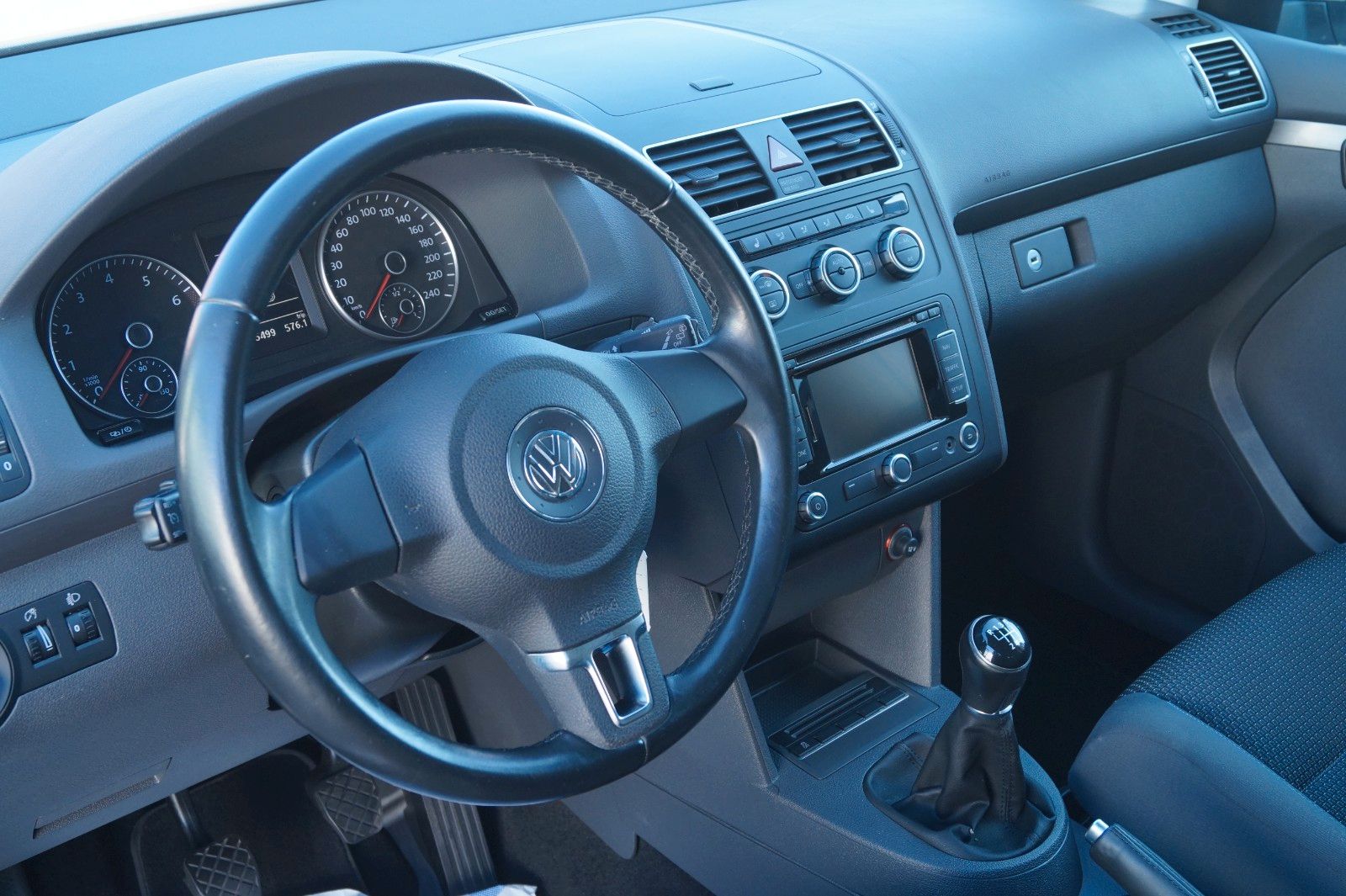 Fahrzeugabbildung Volkswagen Touran Comfortline 1.Hand *TÜV neu+Garantie