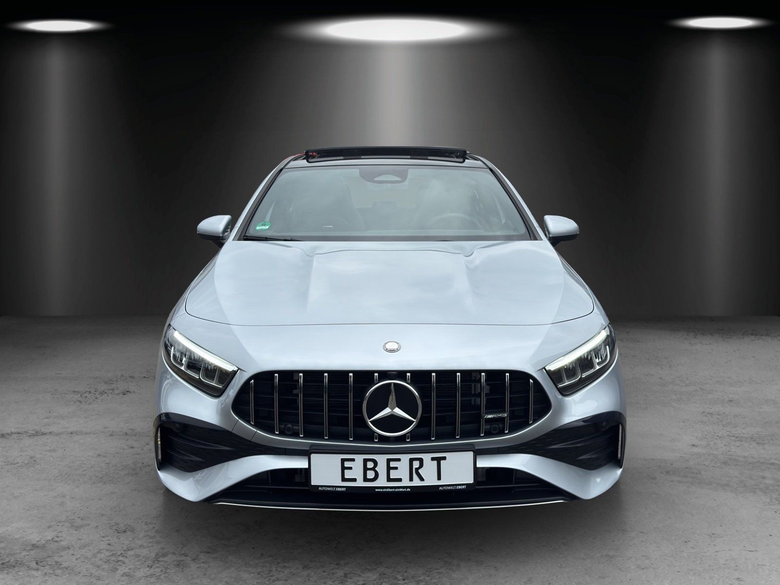 Fahrzeugabbildung Mercedes-Benz A35 AMG Prem Perf.Sitze DISTRO Standhz AHK Pano