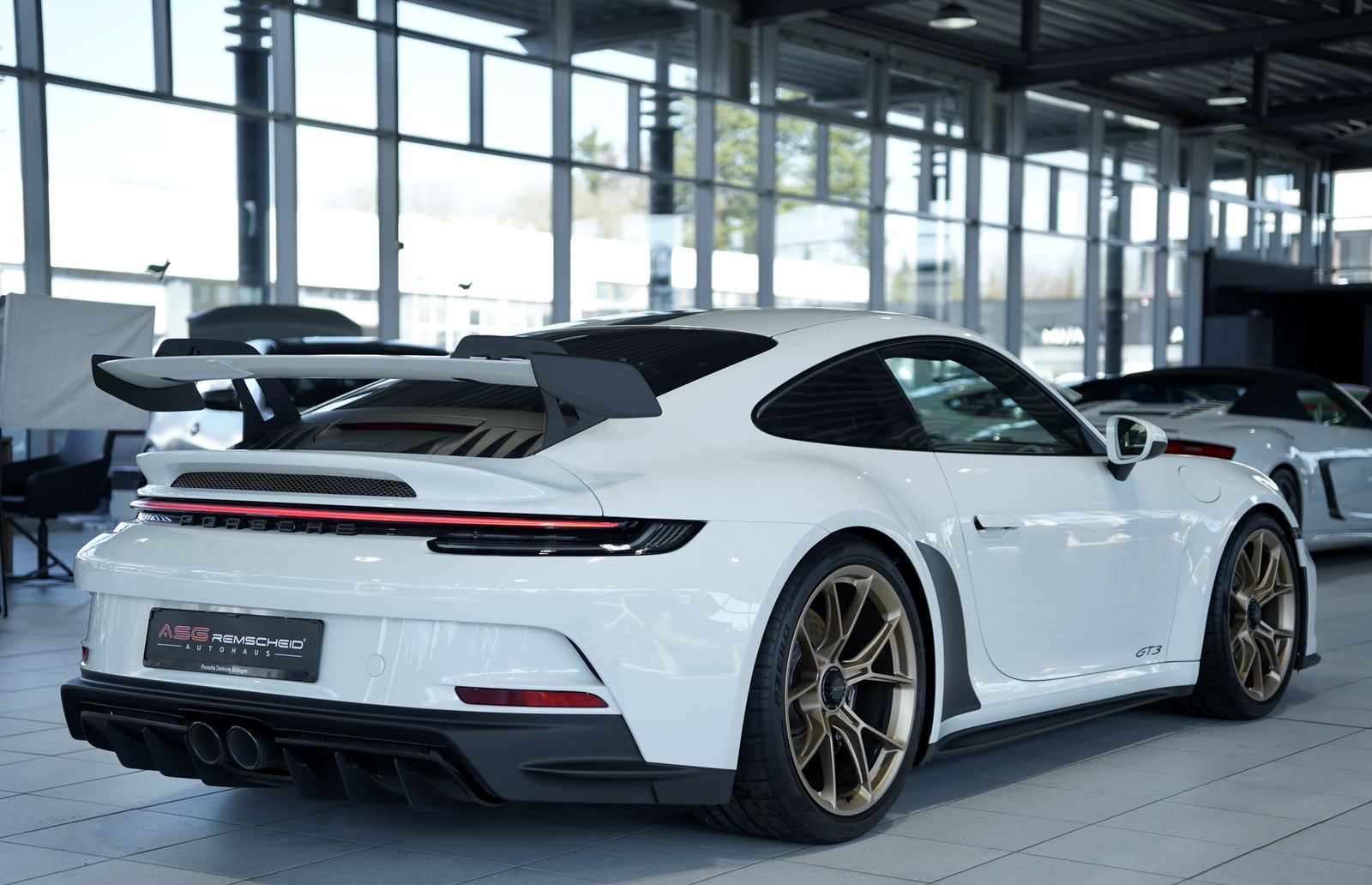 Porsche 992