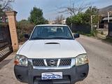 Nissan Navara 2.5 dCi 4 porte Double Cab SE ganc - gebrauchte Nissan Navara aus dem Jahr 2006