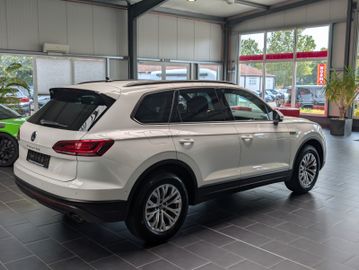 Volkswagen Touareg - 6