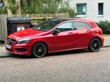 Mercedes-Benz A 200 CDI AMG Line AMG Line - Mercedes-Benz A 200 aus 2013 mit Diesel-Antrieb: Limousine