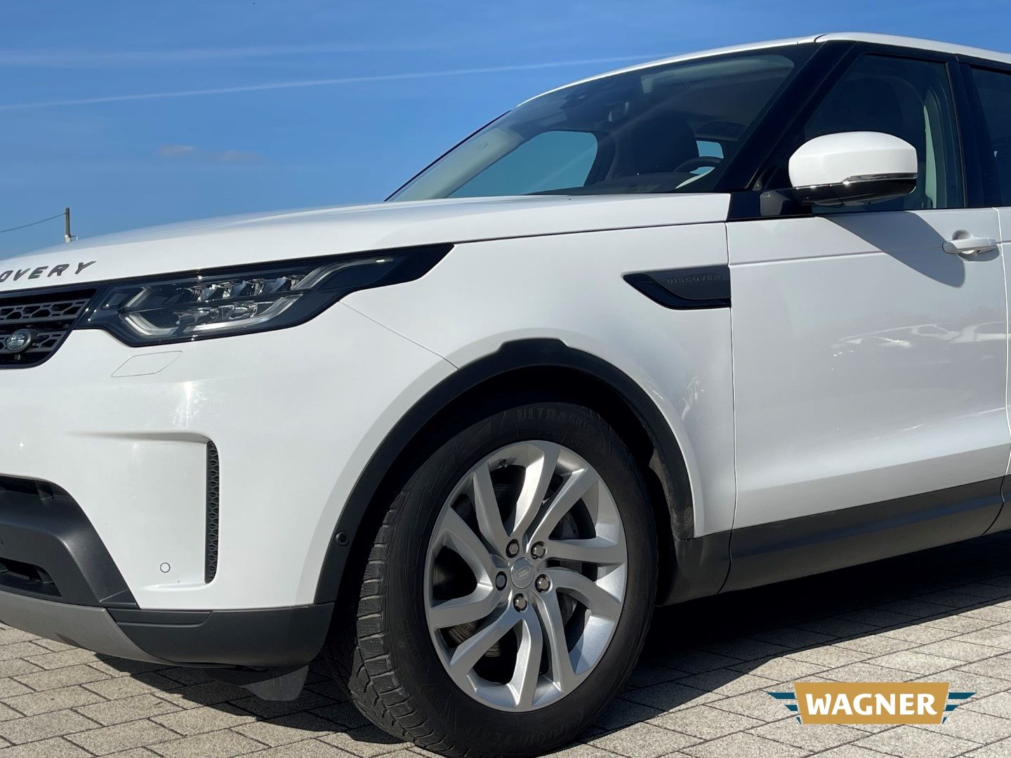 Fahrzeugabbildung Land Rover Discovery 5 SE SDV6 7-Sitzer Keyless
