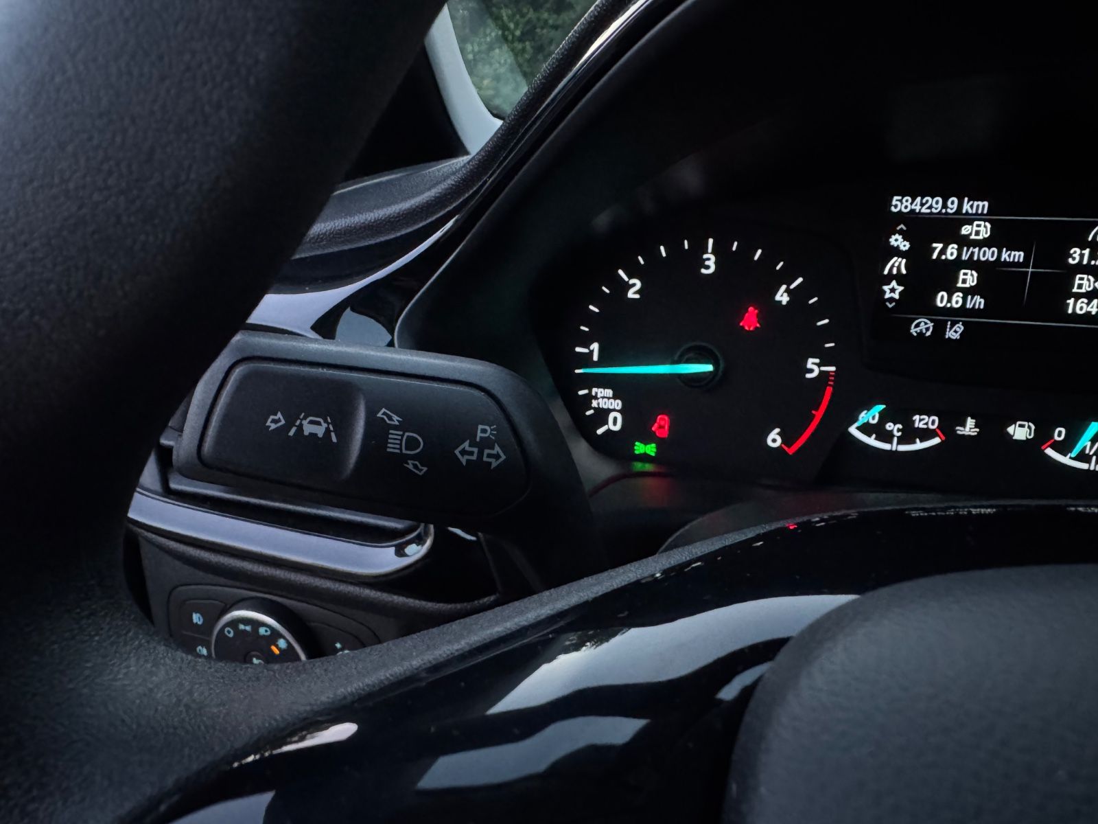 Fahrzeugabbildung Ford Fiesta Cool & Connect*PDC*Navi*Klima*SZH*SH gepf