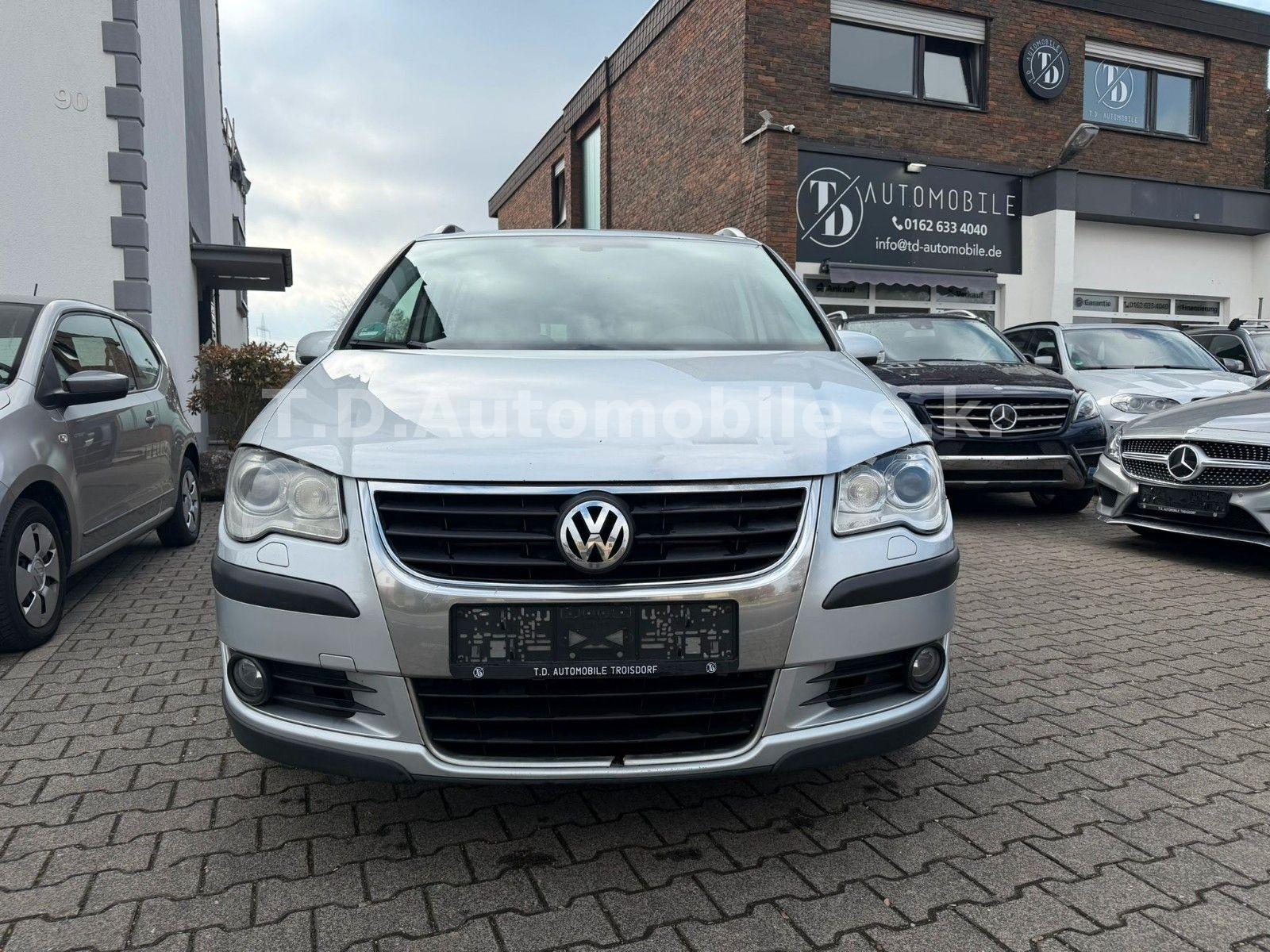 Volkswagen Touran CrossTouran Tüv Neu Insp Neu