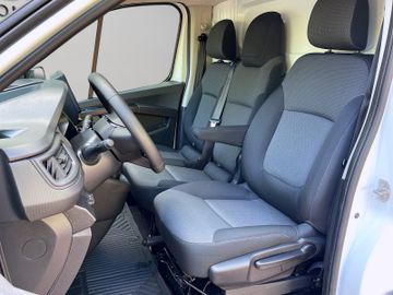 Renault Trafic - 11