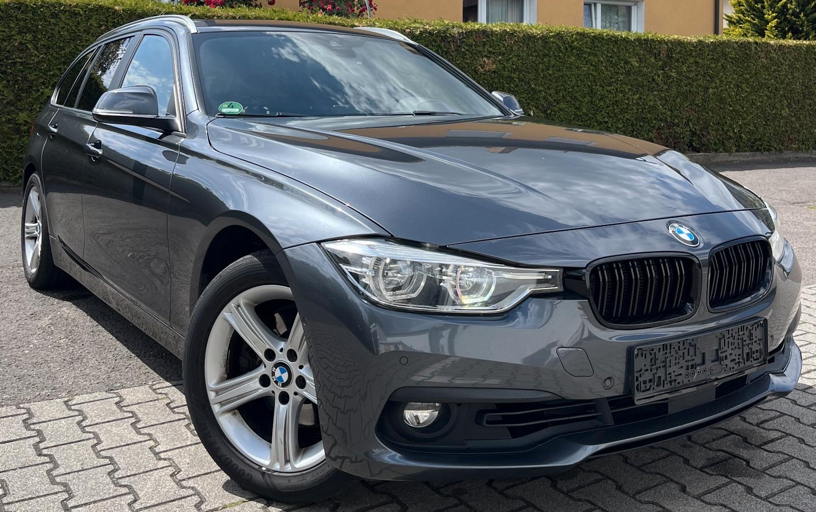 BMW 320d Touring Sport Line XENON PDC NAVI LEDER 2HD
