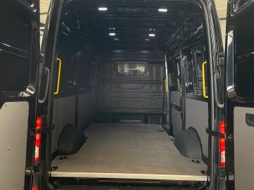 Volkswagen Crafter - 10
