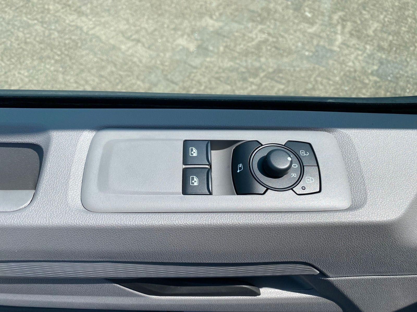 Fahrzeugabbildung Volkswagen T7 2.0 TDI+App+PDC+sofort verfügbar+2x Heckflüge