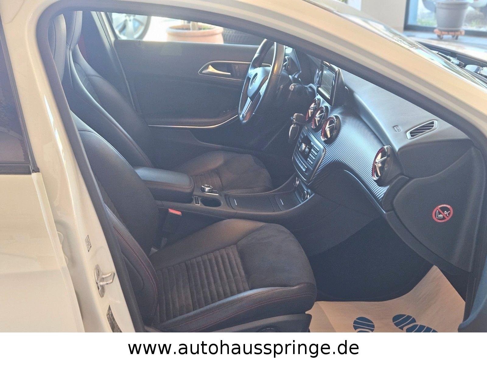 Mercedes-Benz A 250 AMG Line Sport *Alcantara, Scheckheft*