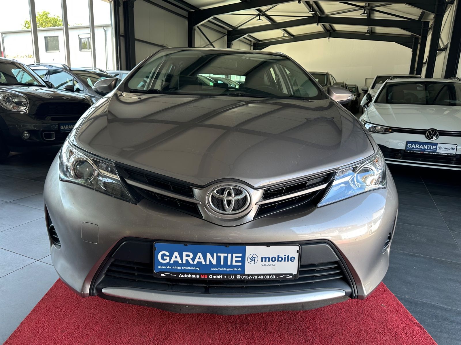 Toyota Auris - 1
