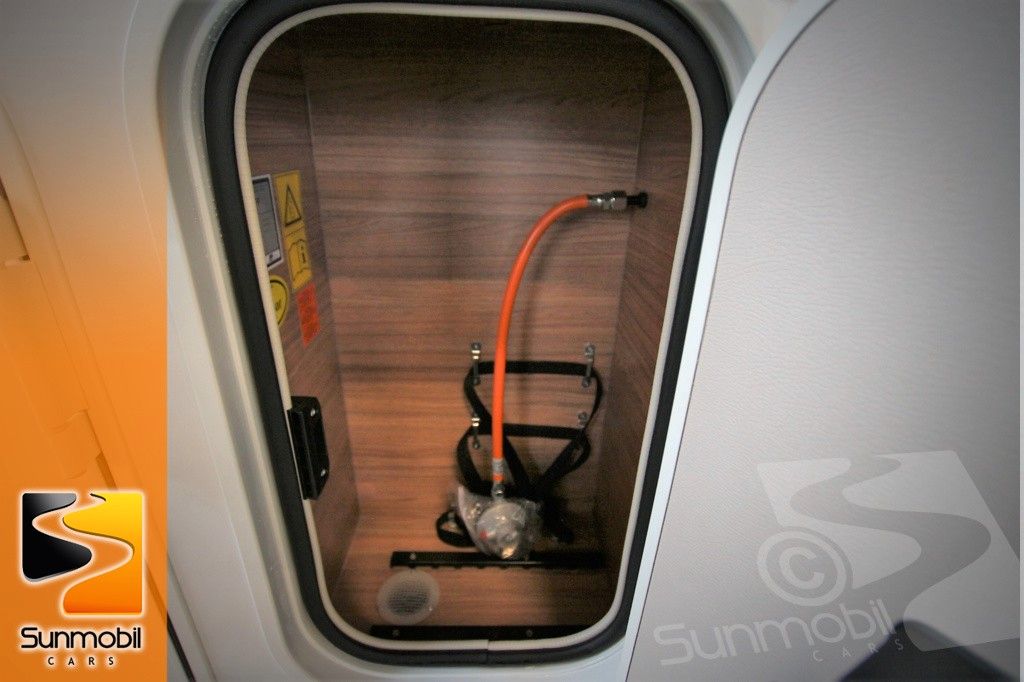 Fahrzeugabbildung Weinsberg X-Cursion 500 MQ Pepper 3500kg Premium Tür