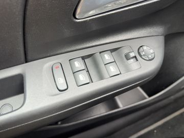 Opel Corsa - 12