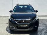 Peugeot 2008 Active 1.2 VTi SHZ/PDC/Allwetter/Anhängerk - Peugeot 2008 Gebrauchtwagen in München