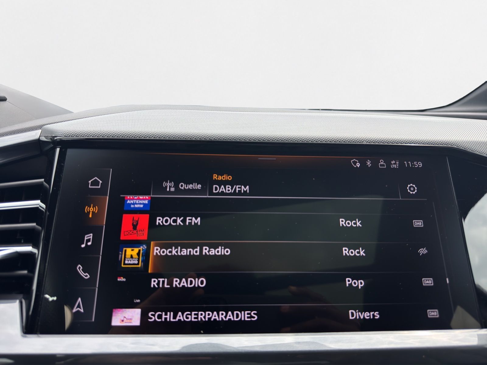 Audi Q4 e-tron - Bild 14