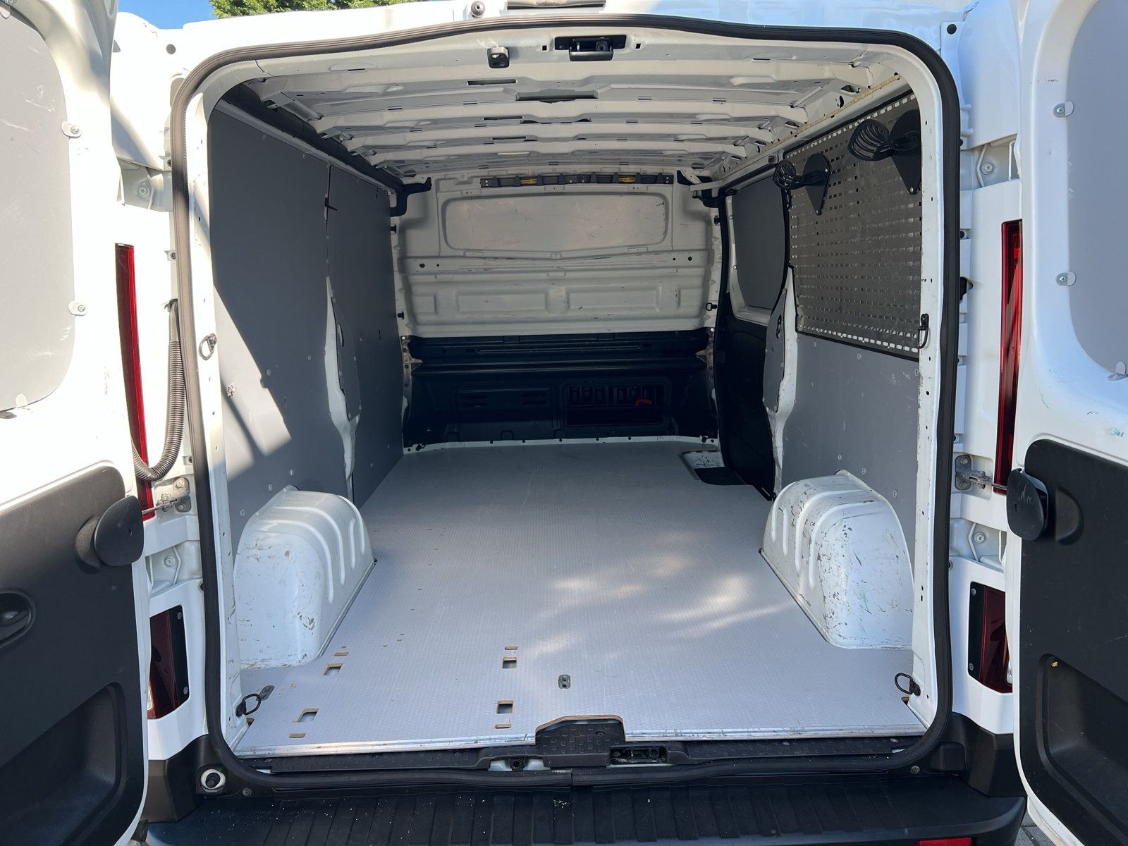 Fahrzeugabbildung Fiat Talento Kasten L2H1 SX AHK Navi Kamera Tempomat