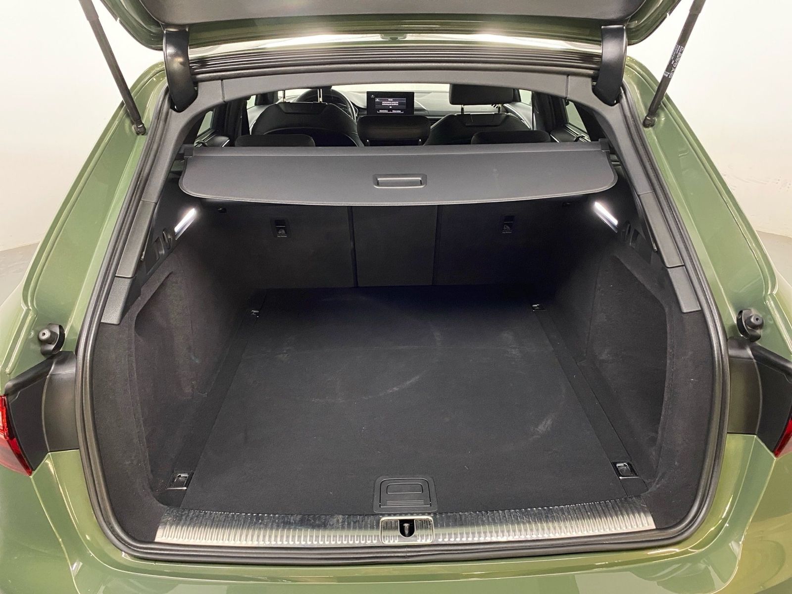 Audi A4 allroad 45 TFSI quattro Smartphone Interface foto 15