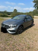 Mercedes-Benz GLA 200 - Sport Until AMGline