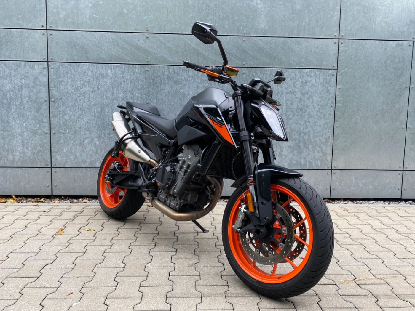 Fahrzeugabbildung KTM 790 Duke Techpack