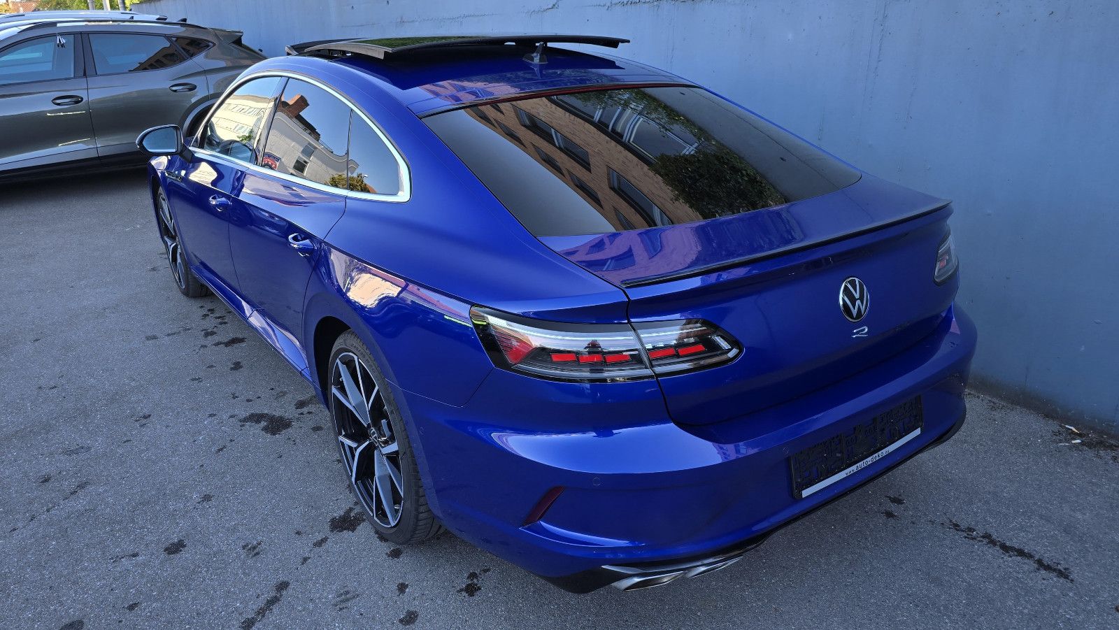 Volkswagen Arteon R 4M DSG PanoLeder ACC DCC 360 AHK 20 foto 4