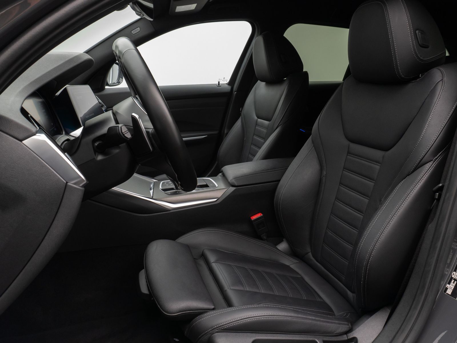 Fahrzeugabbildung BMW 320d M Sport Kamera Laser DAB HiFi Komfort Alarm