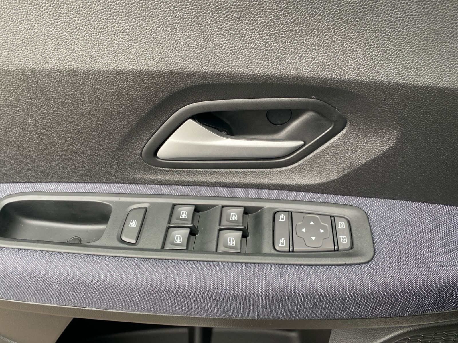 Fahrzeugabbildung Dacia Jogger Journey TCe 110 *LED*NAVI*SITZHZG*KAMERA