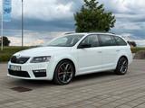 Skoda Octavia III Combi RS 4x4 aus 1. Hand - Skoda Octavia: Ii Combi