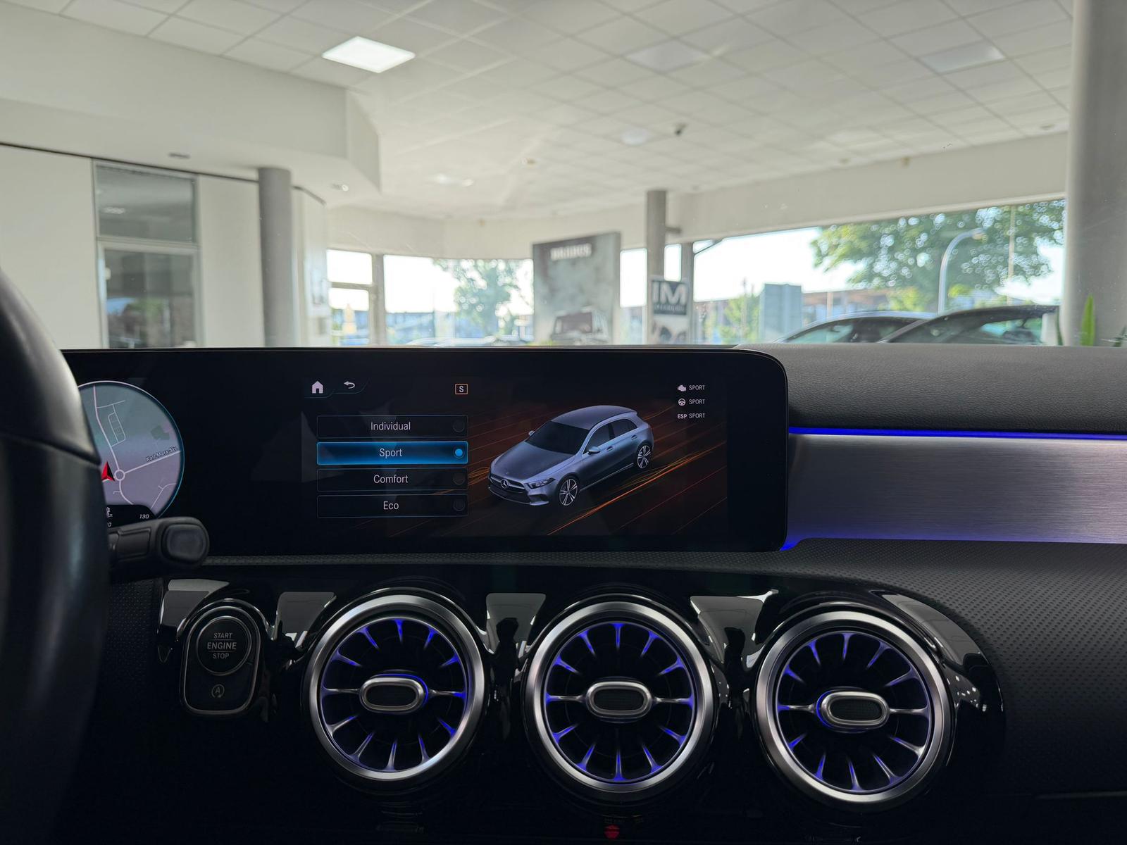 Mercedes-Benz A-Class Leder*Navi*KAM*MBUX*Night-Paket*AMBIENTE*, миниатюра 14