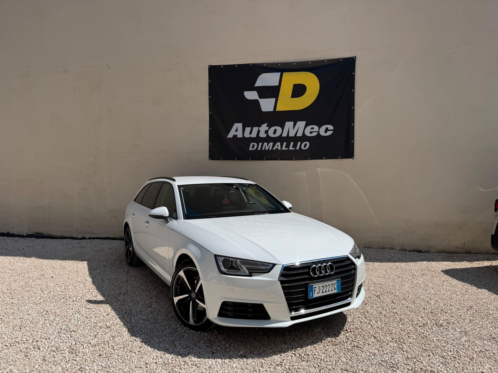 Audi A4 - 1