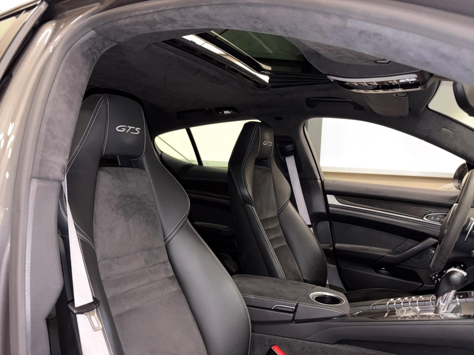 Porsche Panamera GTS 4.8 V8 430 ch BVA 4x4 / 1ère main / Bose / Toit ouvrant / Alcantara
