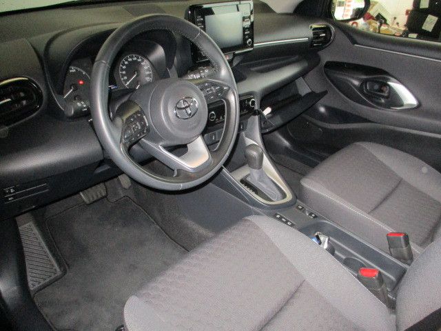 Fahrzeugabbildung Toyota Yaris Hybrid Business Edition