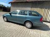 Skoda Octavia 1.9 TDI 74kW Tour Combi Tour - Skoda Octavia mit Diesel-Antrieb: Kombi, 1.9