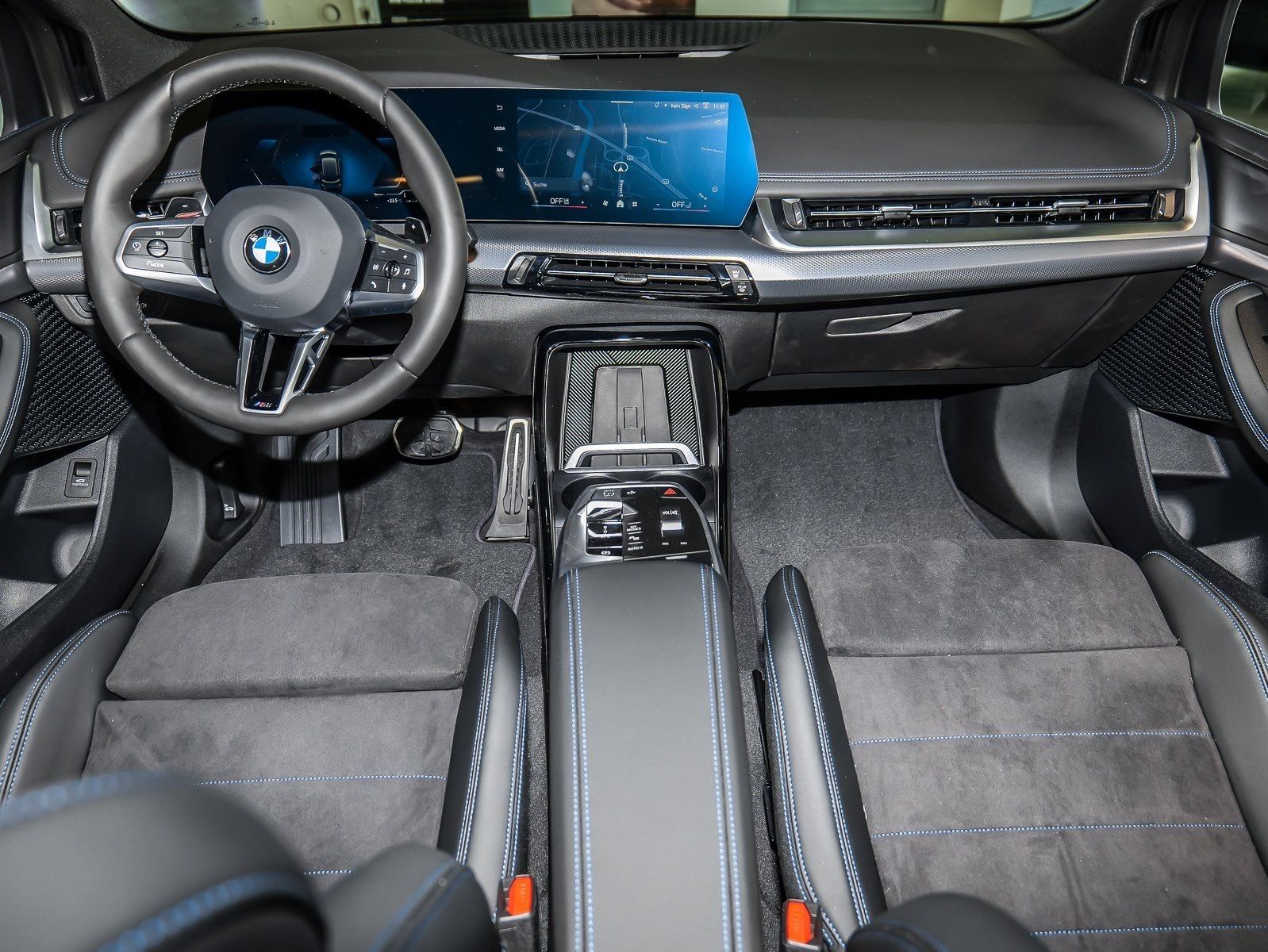 BMW 220 Active Tourer - Bild 3