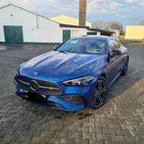 Mercedes-Benz CLE 300 e Coupé AMG Line - 1. Hand - blaue Mercedes-Benz CLE 300