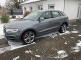 Audi Q3 Automatik - Audi Q3 mit Benzin-Antrieb: Limousine, Automatik