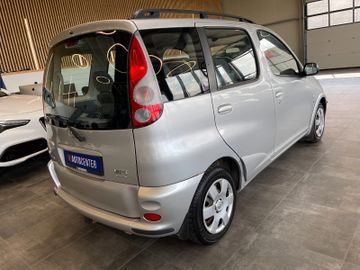Toyota Yaris 1.3 linea sol *Klima*TÜV0826*AHK*