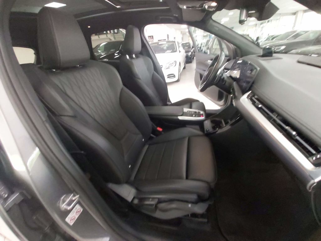BMW 223 Active Tourer M Sport PANO AHK NETTO 23.400