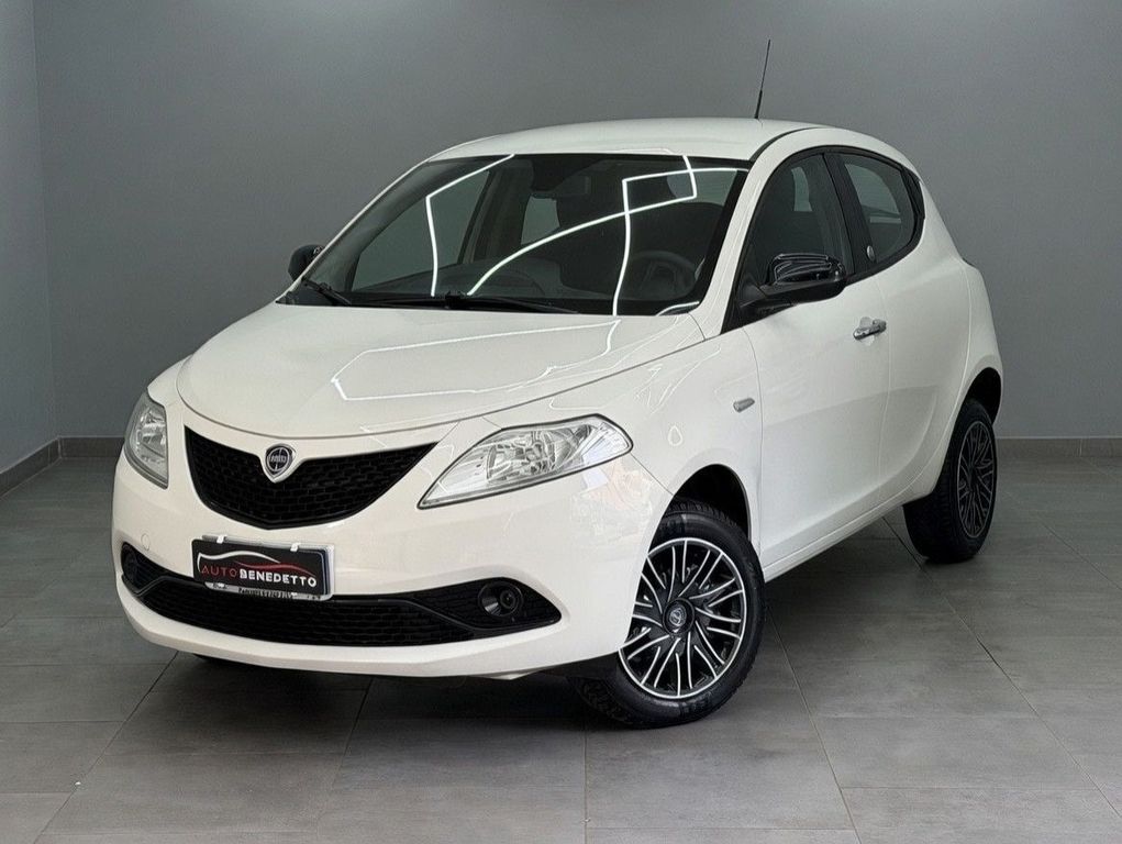 Image of Lancia Ypsilon