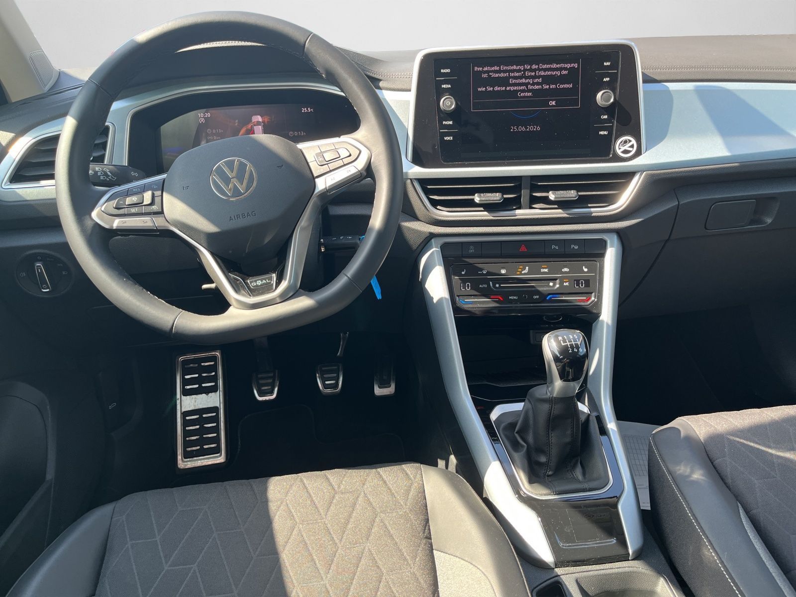 Volkswagen T-Roc - Bild 5