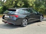 Skoda RS 195kW DSG Matrix NAVI DCC KAMERA eHK LM19"AHK - Skoda Octavia Jahreswagen: Kombi, RS