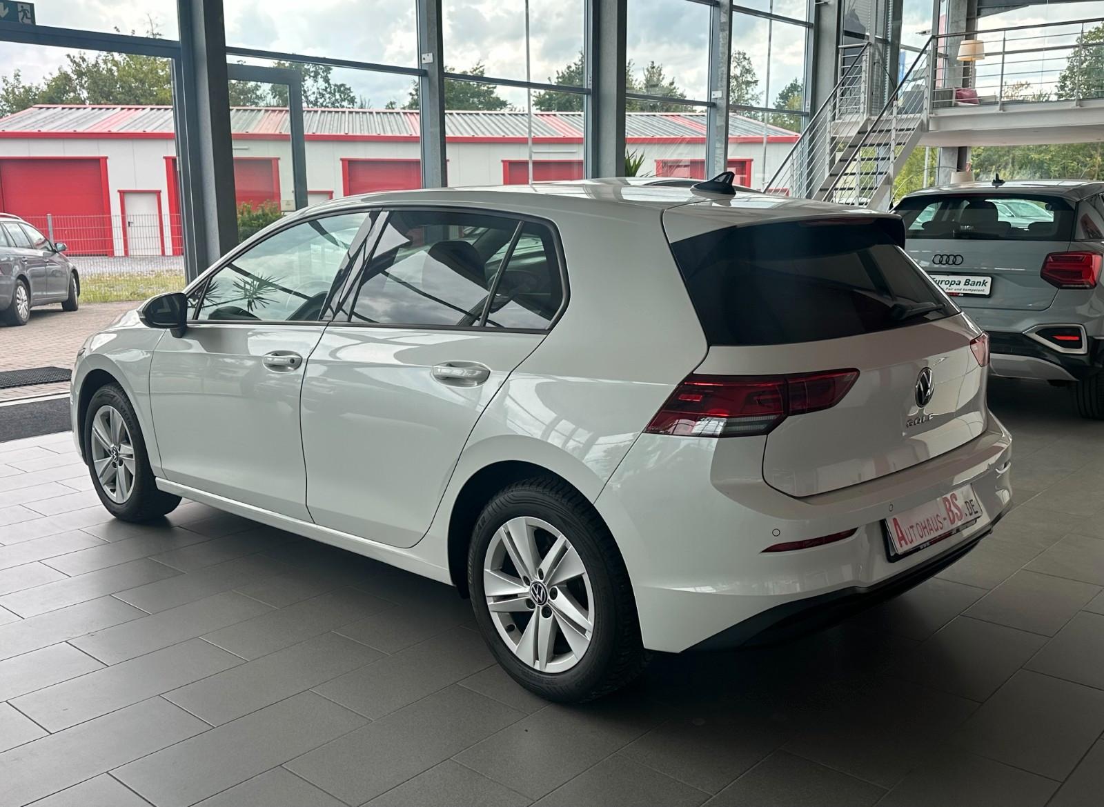 Volkswagen Golf VIII Limo 2.0 TDI DSG,Kamera,Navi,LED,1Hd, миниатюра 4