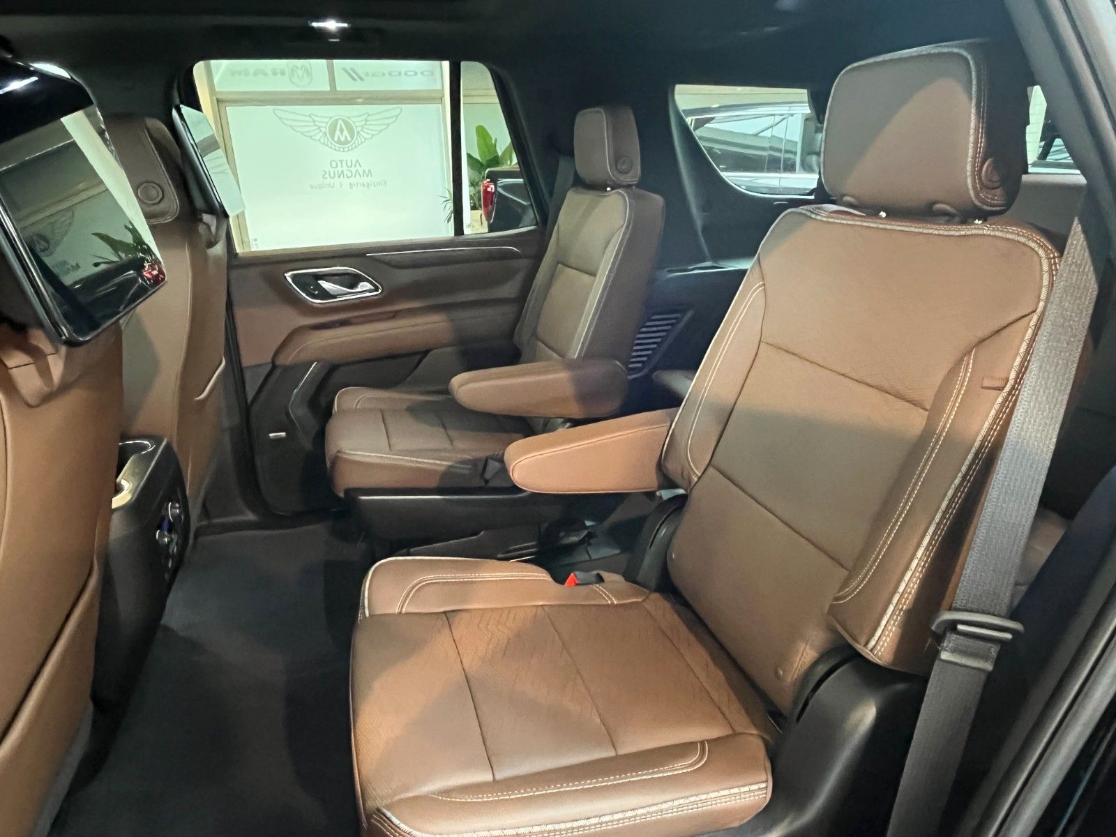 Fahrzeugabbildung Chevrolet Tahoe High Country 6.2