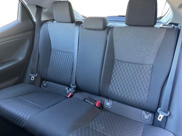 Toyota Yaris - 11