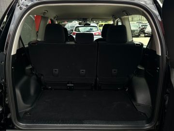 Toyota Land Cruiser - 7