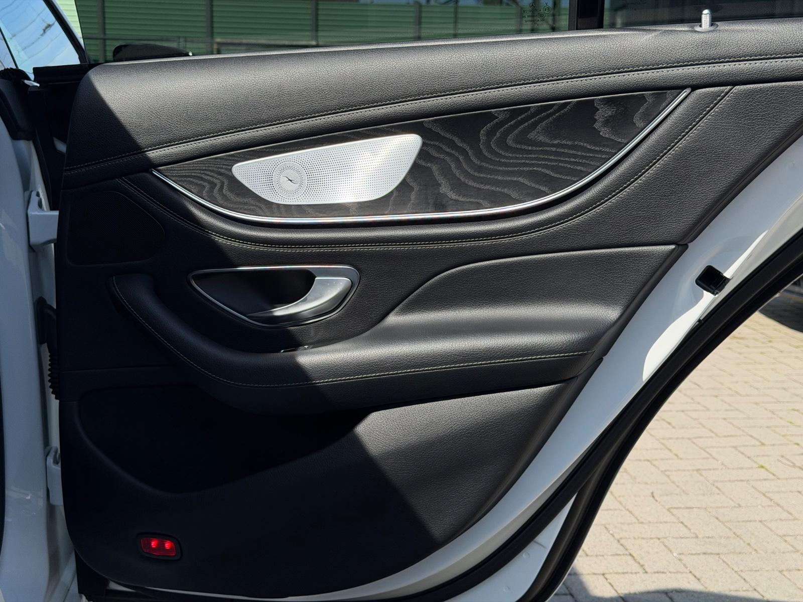 Mercedes-Benz CLS 220d AMG-Line*WIDESCREEN*BURMESTER*MULTIBEAM