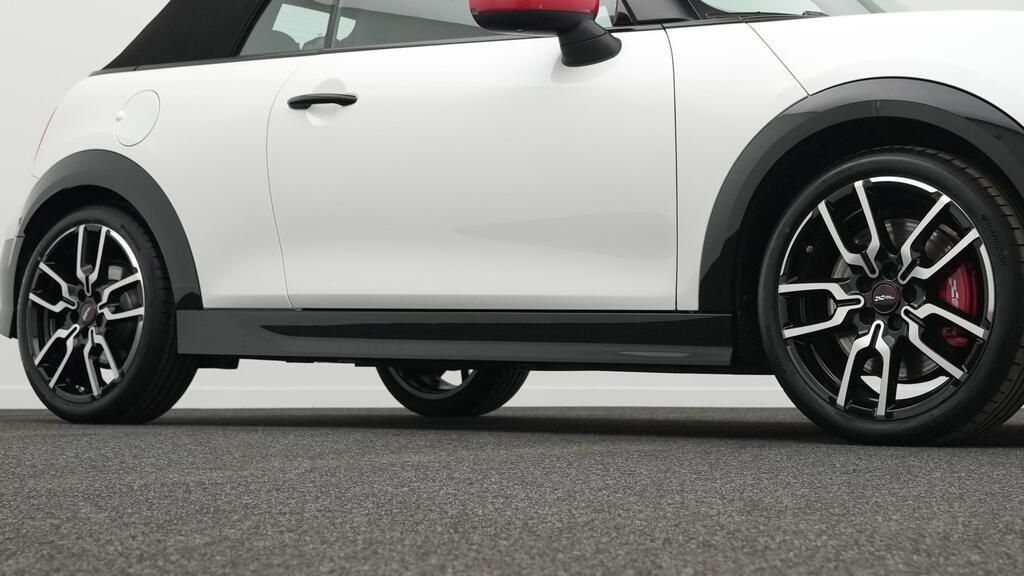 MINI John Cooper Works Cabrio - Bild 23