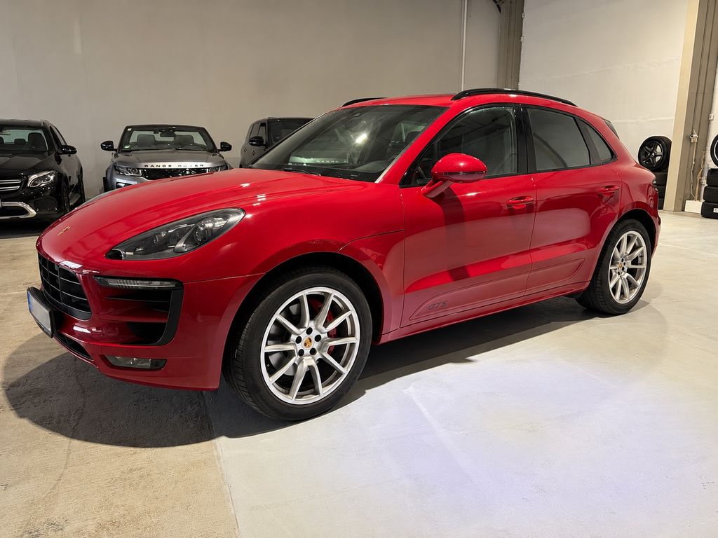 Image of Porsche Macan