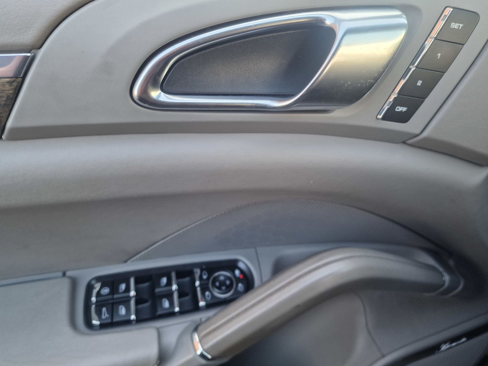 Porsche Cayenne Turbo foto 18