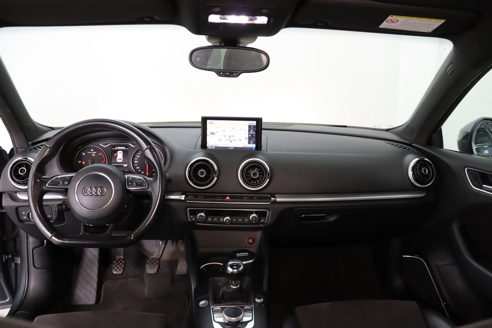 Fahrzeugabbildung Audi A3 2.0 TDI Ambition Sport * Xenon * Alcantara