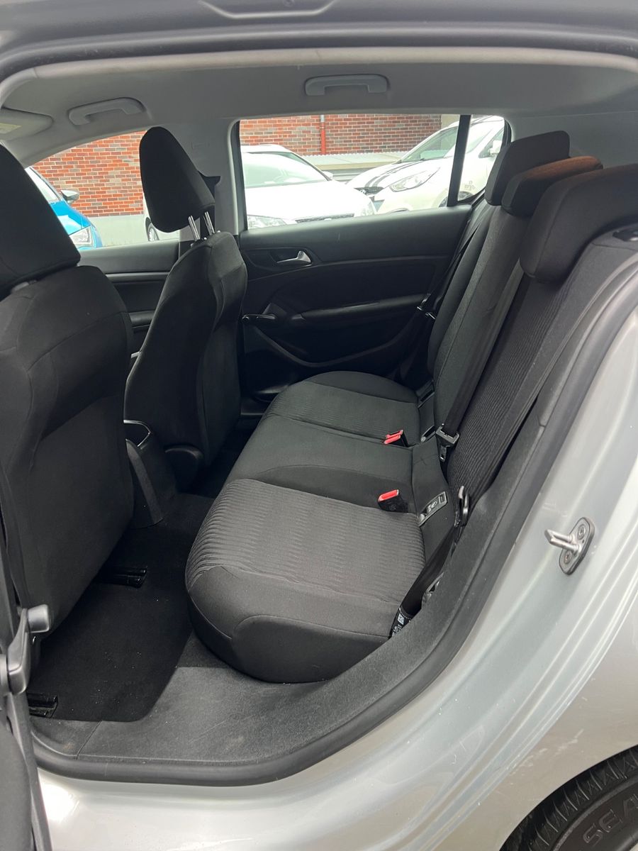 Fahrzeugabbildung Peugeot 308 Access